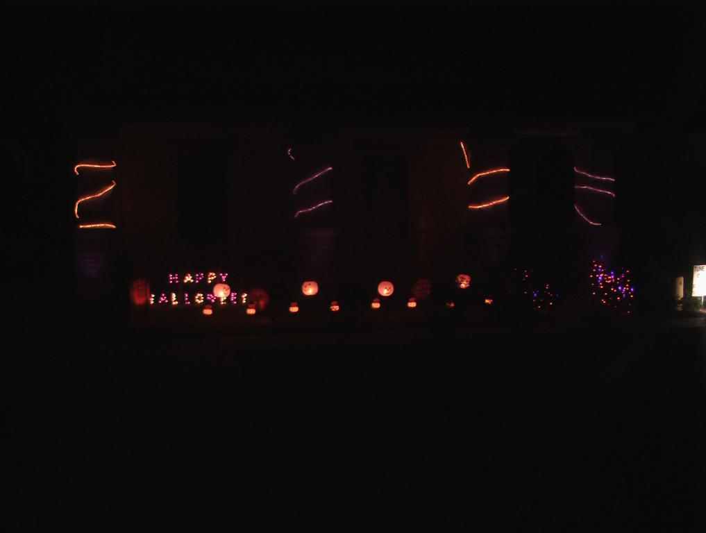Full (Dark 1)